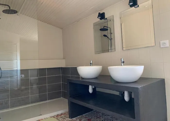 Loc A Paul - B Saint-Paul-en-Pareds